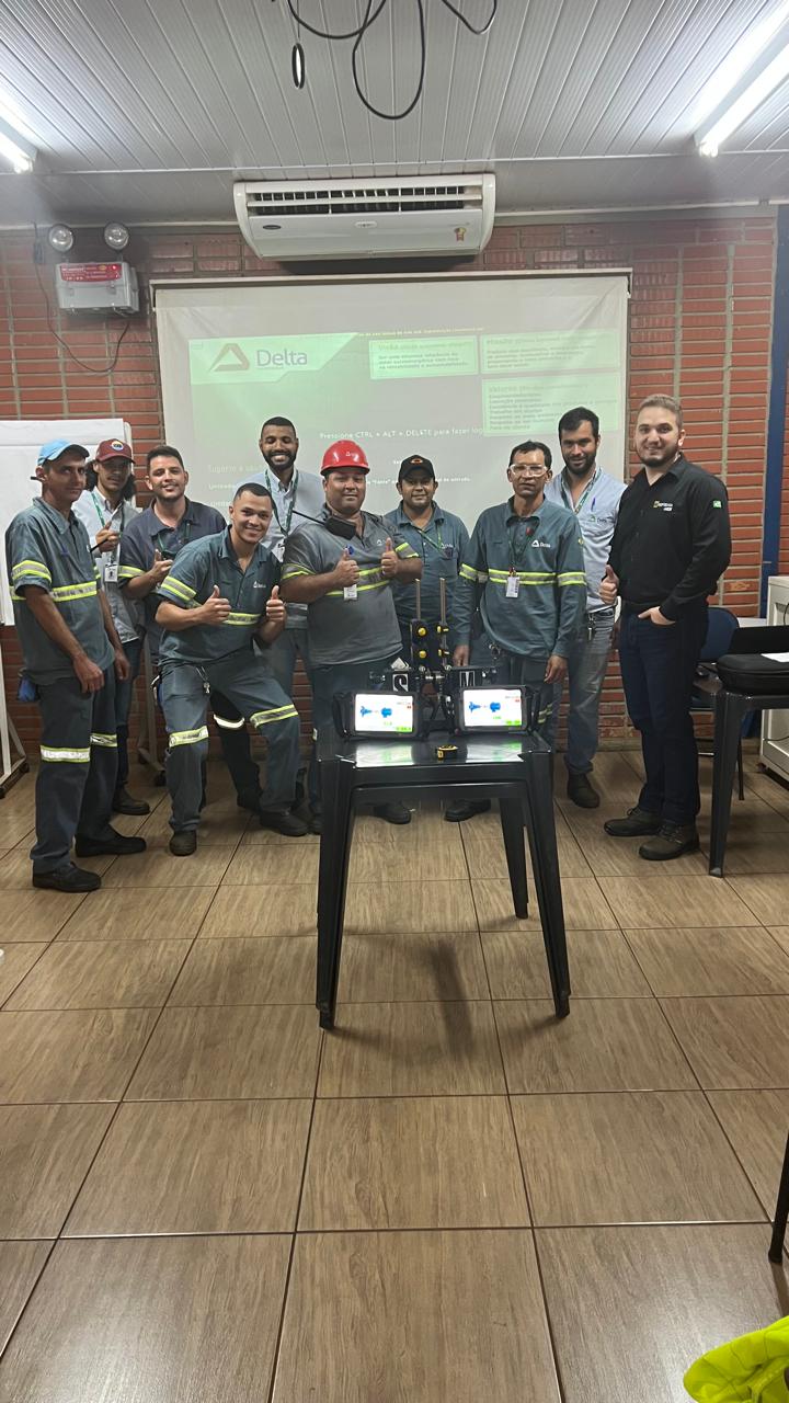 Aula prática com bancada de alinhamento
