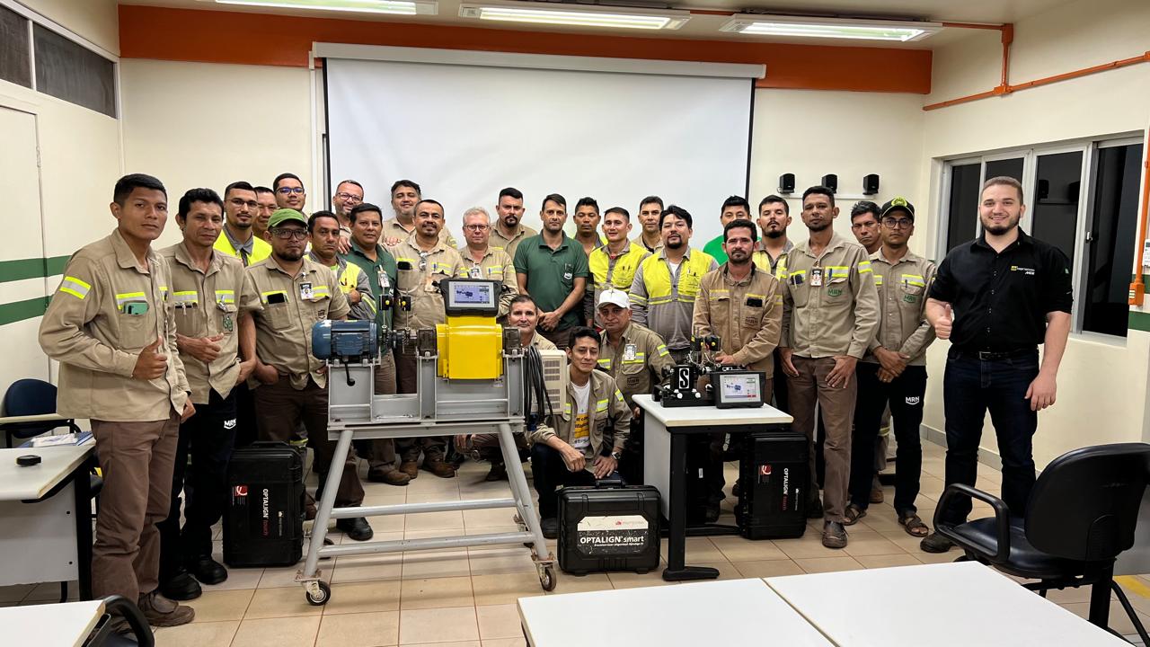 Capacitação de equipe de manutenção industrial